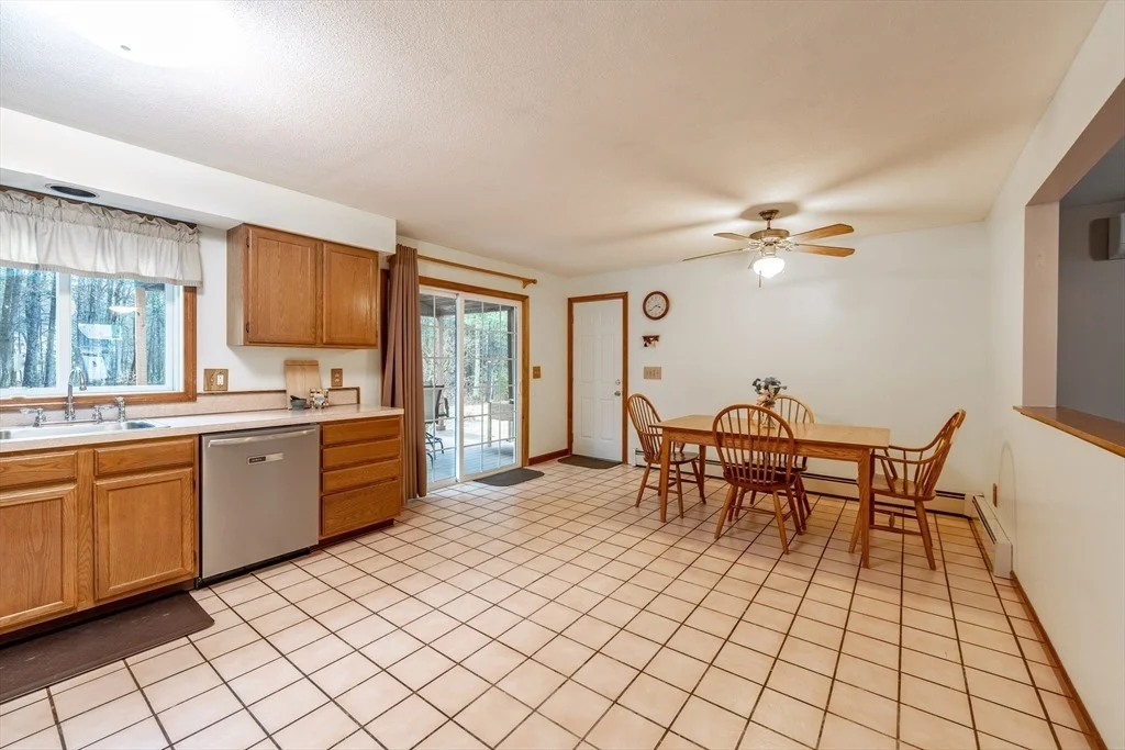 Photo of 12 Kimberly Ln
