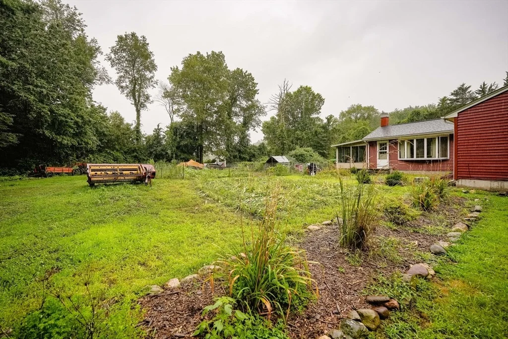 Photo of 43 Colony Dr