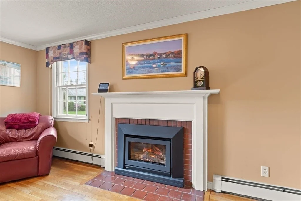 Photo of 24 Mohawk St