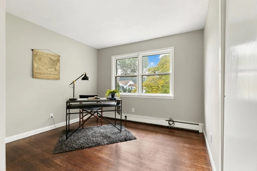 Photo of 304 Lowell St
