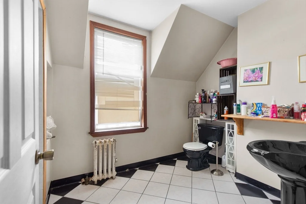 Photo of 185 Spring St