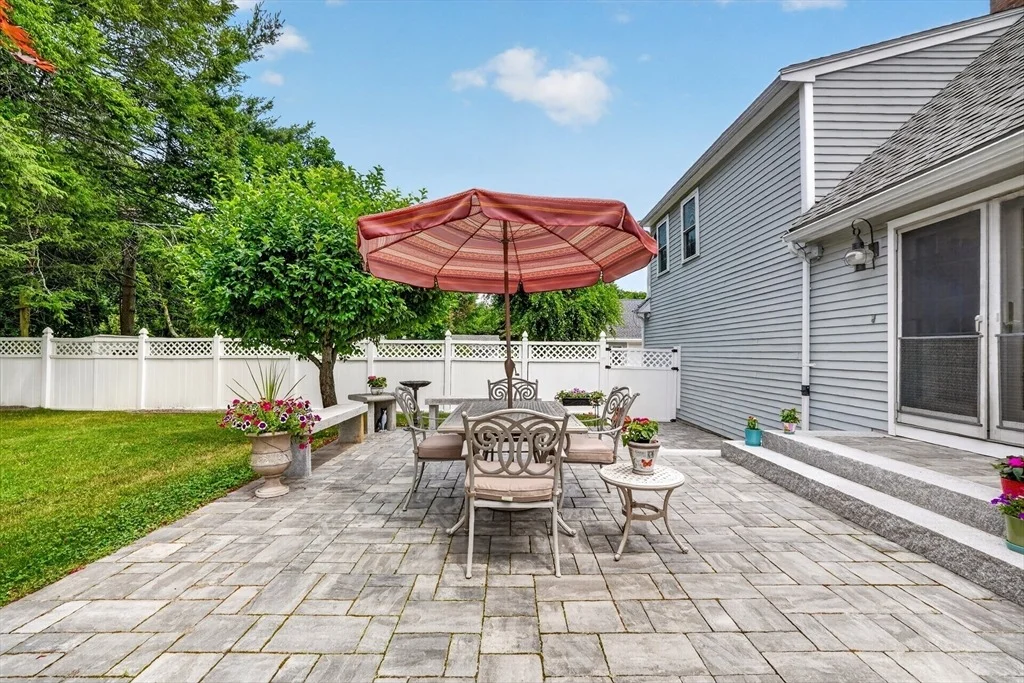 Photo of 15 Devincent Dr