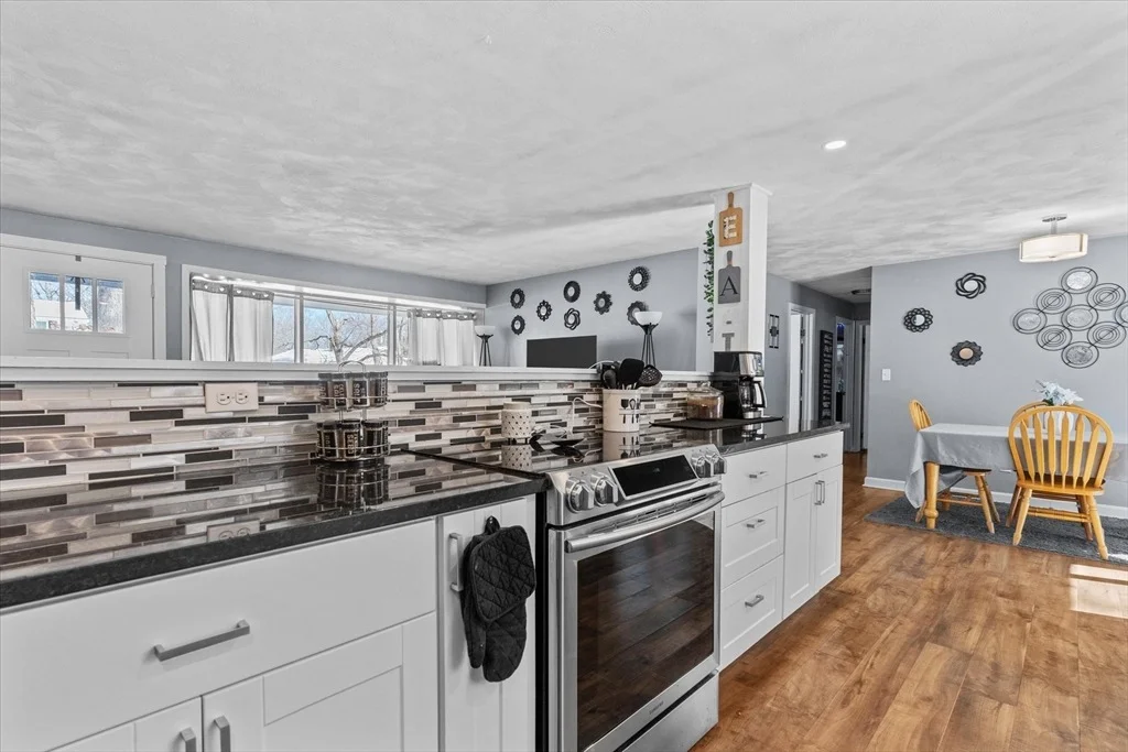 Photo of 11 Scott Dr