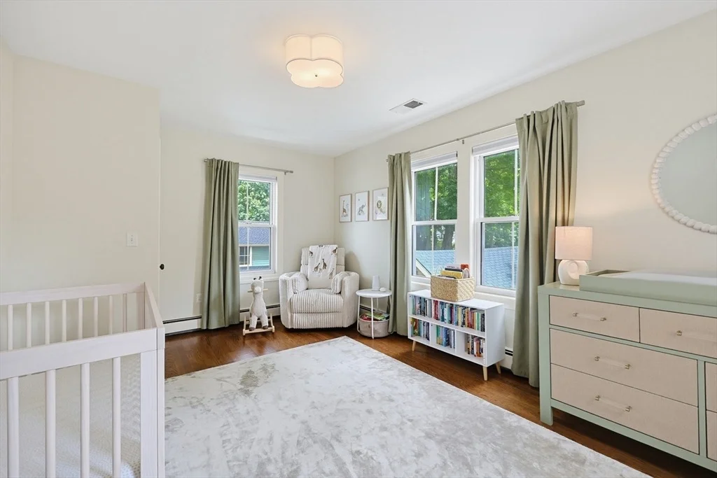 Photo of Unit 4 at 89 May St