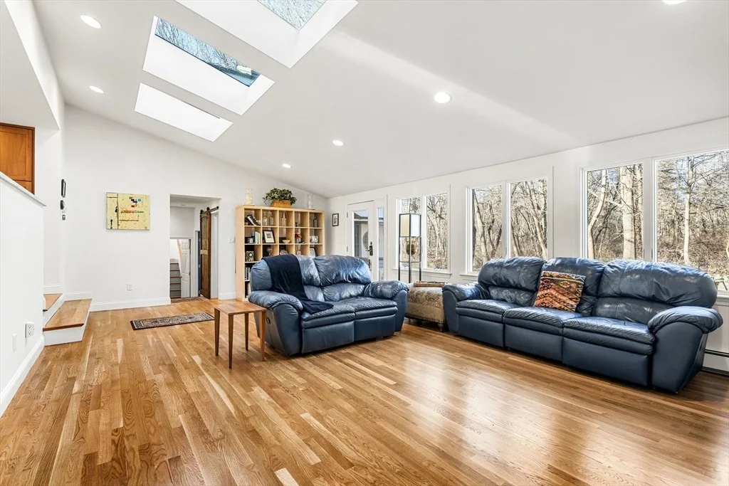 Photo of 6 Tall Tree Drive
