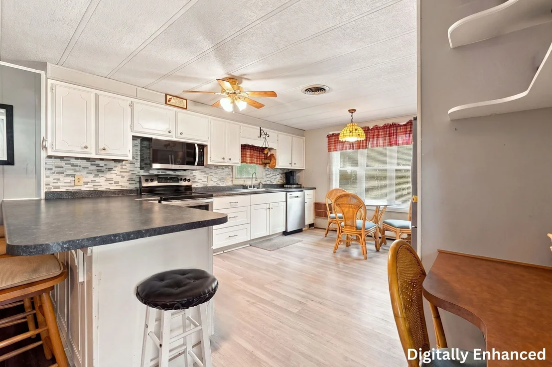 Photo of 60 Longboat Dr