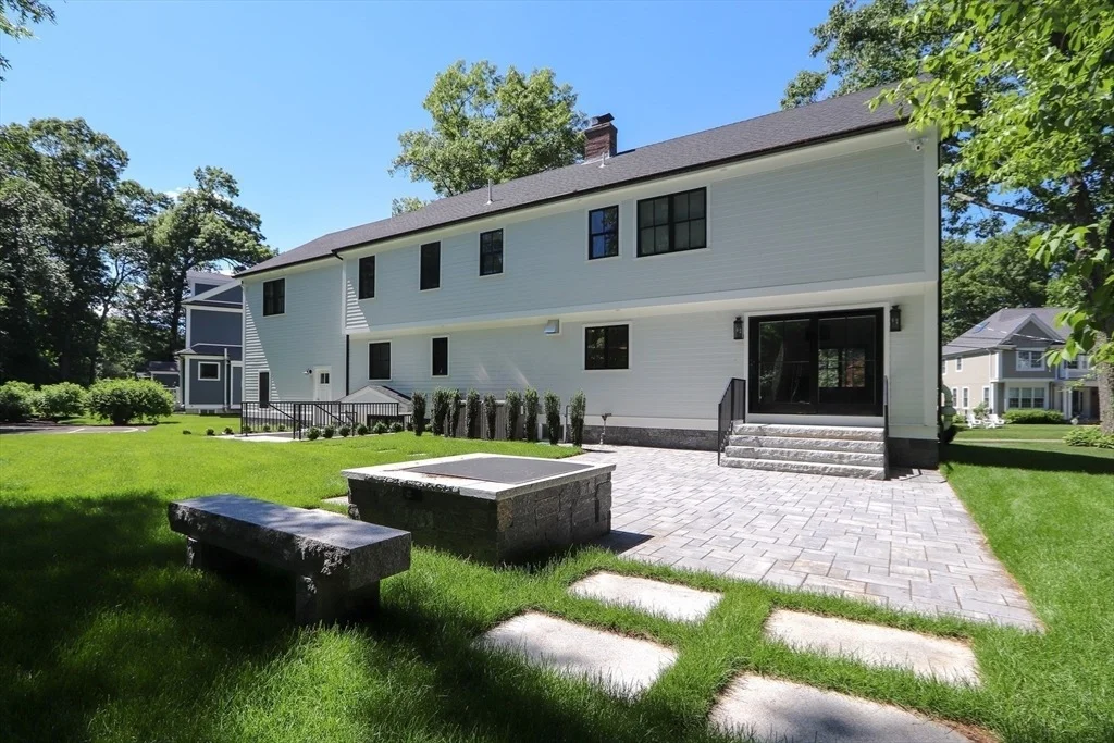 Photo of 24 Deerfield Road