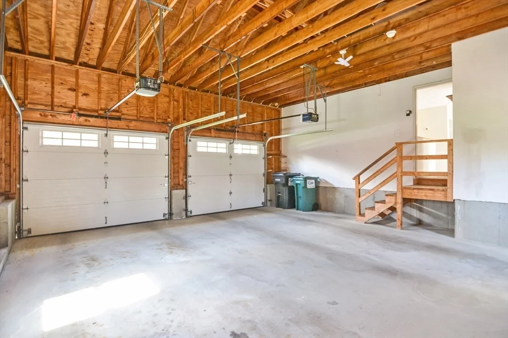 Photo of 34 Laura Ln