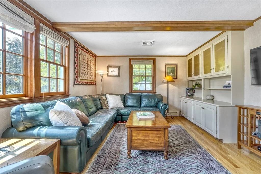 Photo of 186 Conant Road