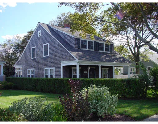 Photo of 18 Collier Ave