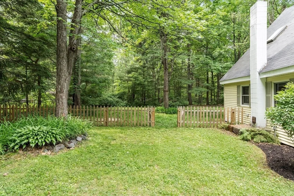 Photo of 42 Fuller Ave
