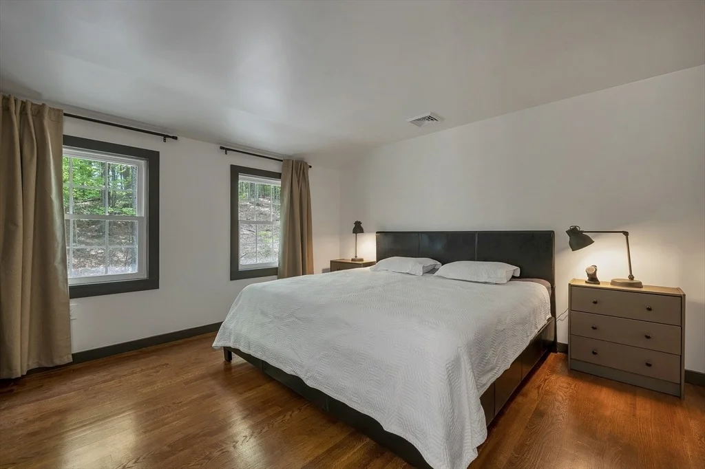 Photo of 20 Fox Den Road