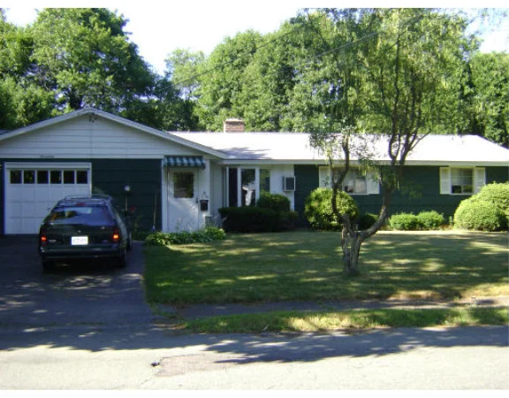 Photo of 17 Amherst Rd
