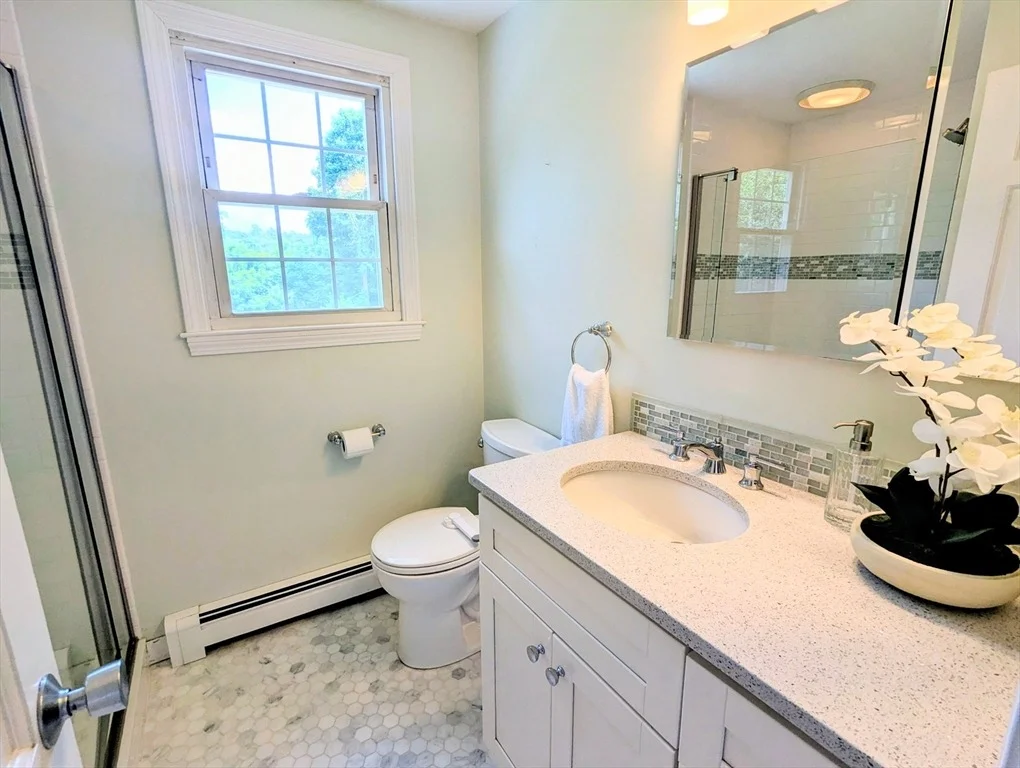 Photo of 11 Foxhill Rd