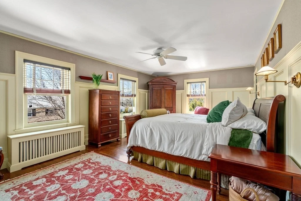 Photo of 72 Elizabeth Rd.