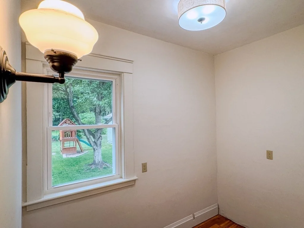 Photo of 8 Davis Street