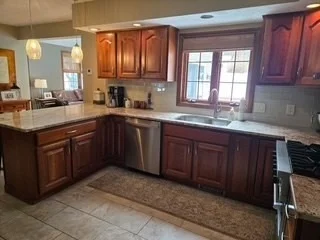 Photo of 11 Sunset Dr