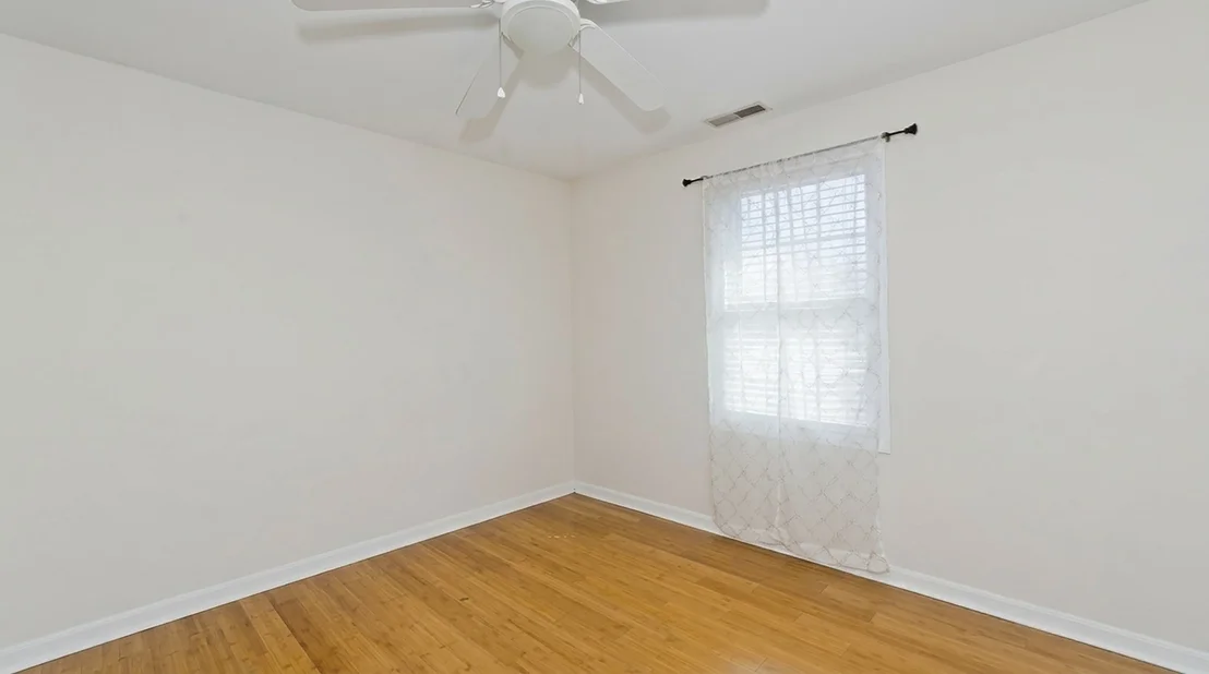 Photo of 31 Acrebrook Rd