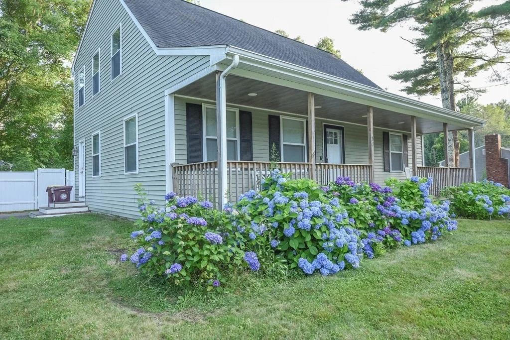 Photo of 150 Hathaway Road