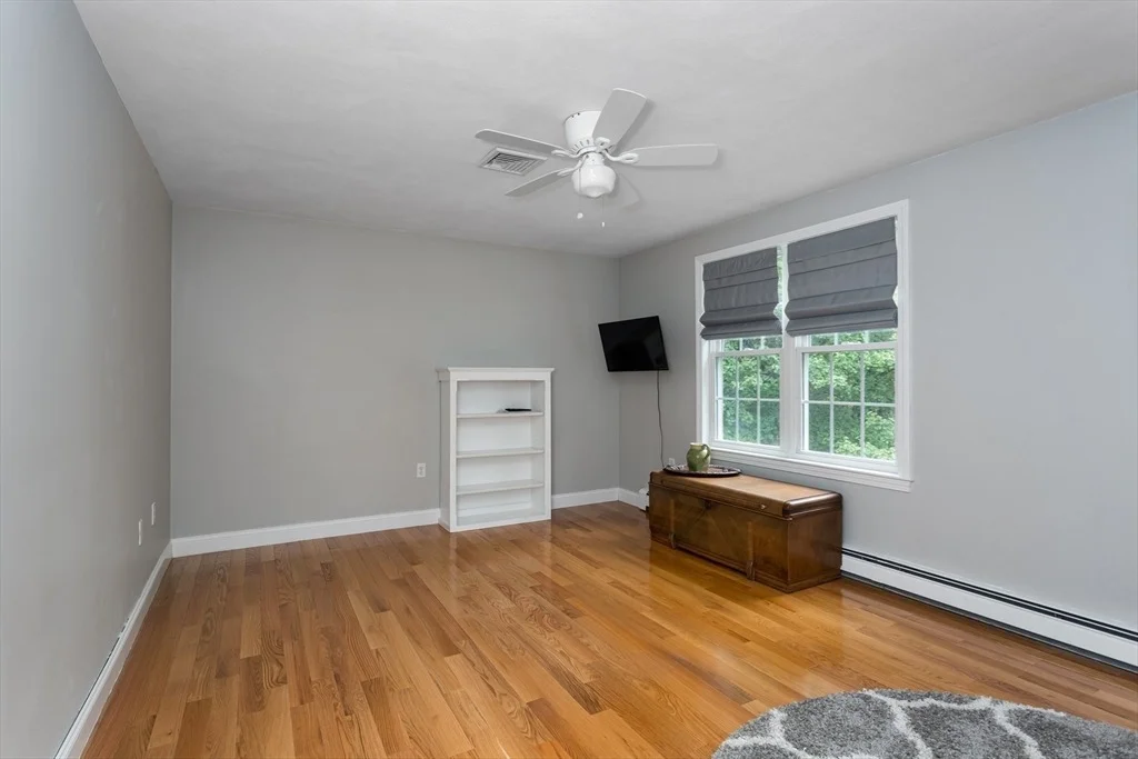 Photo of 9 Jefferson Rd