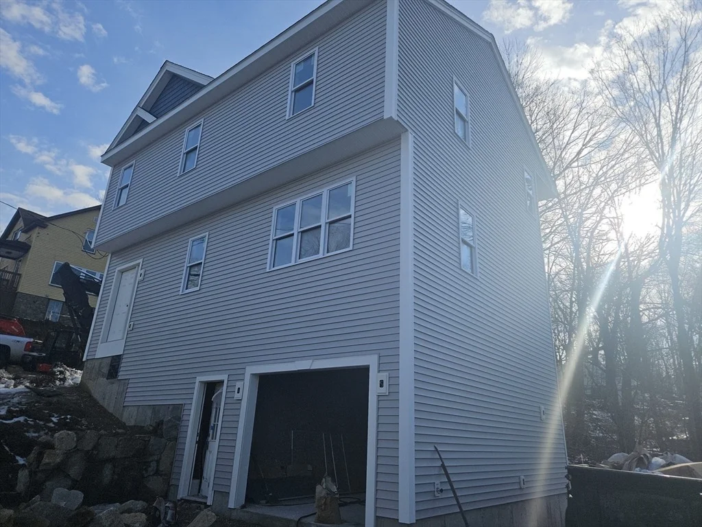 Photo of 04 Aurora Street