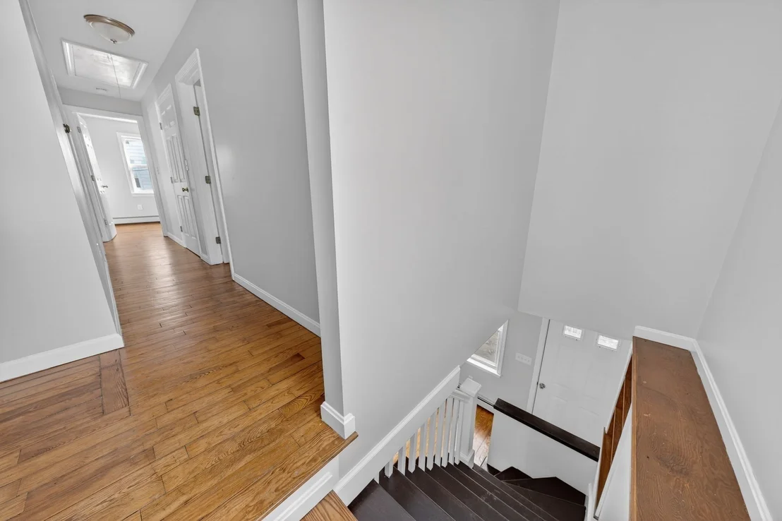 Photo of 165 Grant St