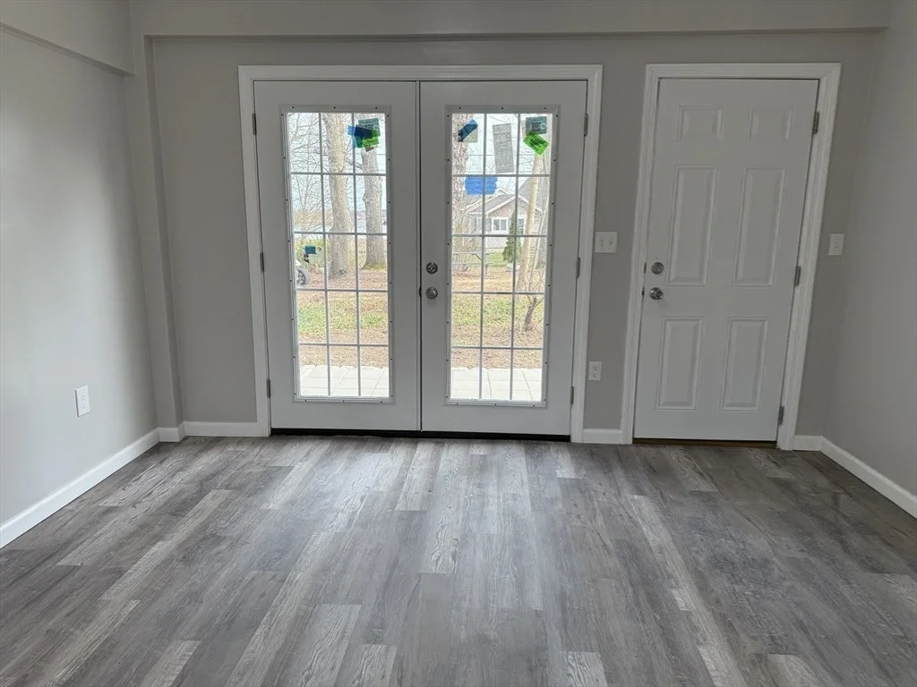 Photo of 62 Barlow Ave