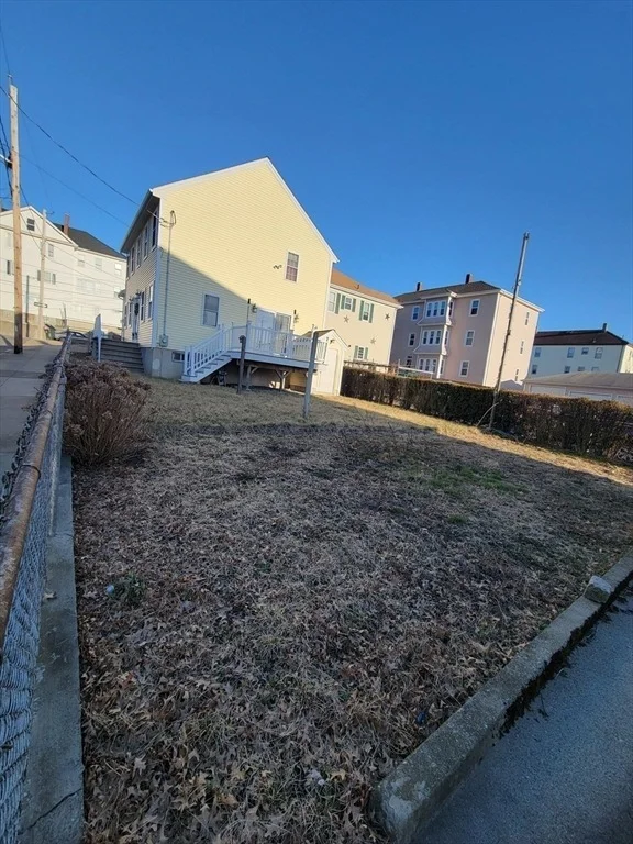 Photo of 25 Merino St
