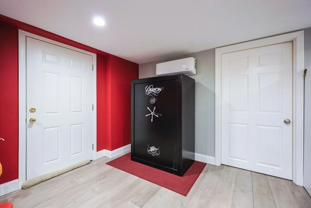 Photo of 46 Melody Dr
