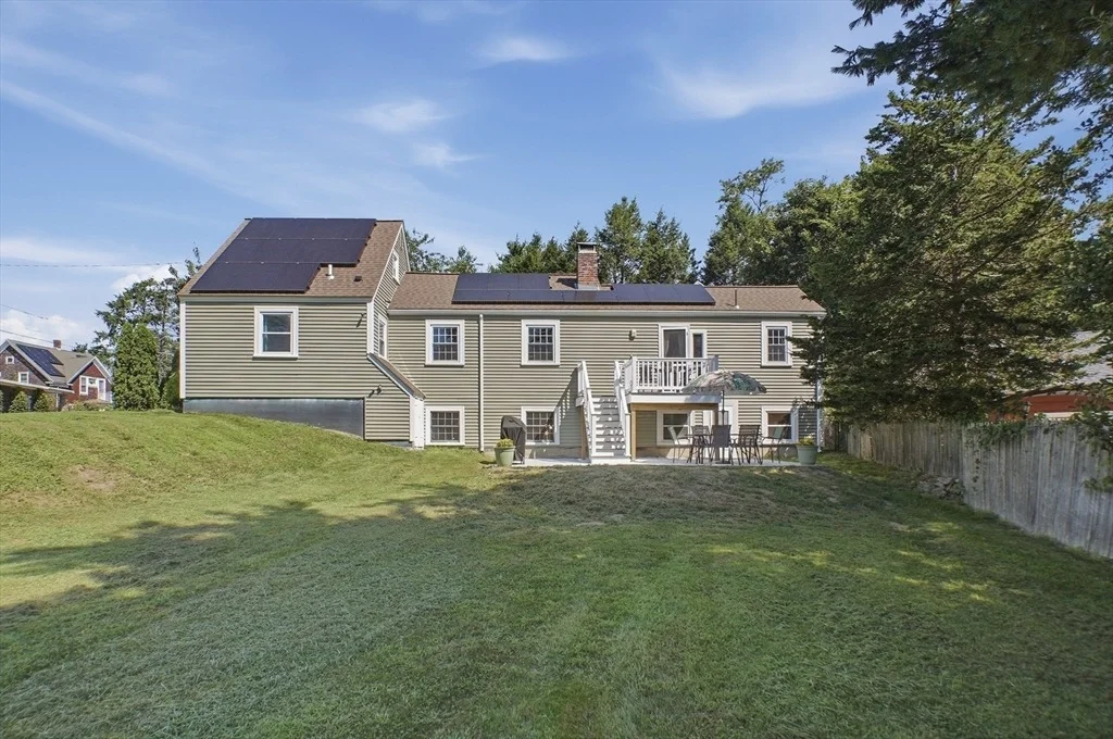 Photo of 35 Edgewater Drive
