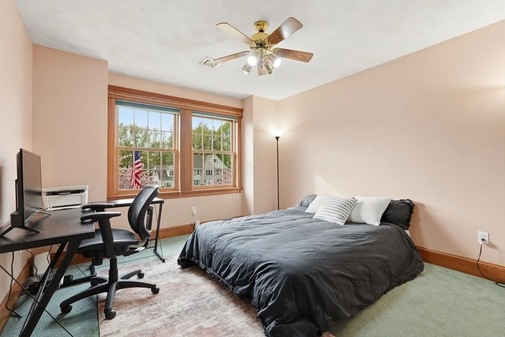 Photo of 42 Gary Dr