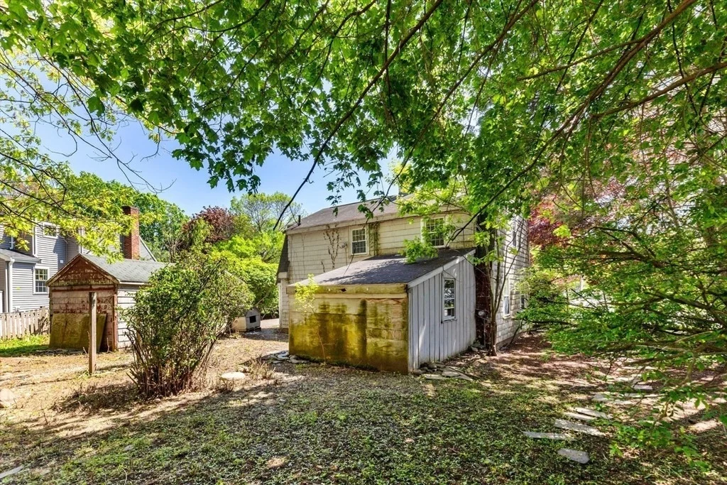 Photo of 5 Coolidge Road