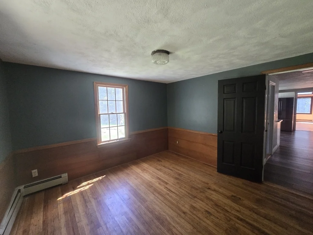 Photo of 207 Boxboro Rd