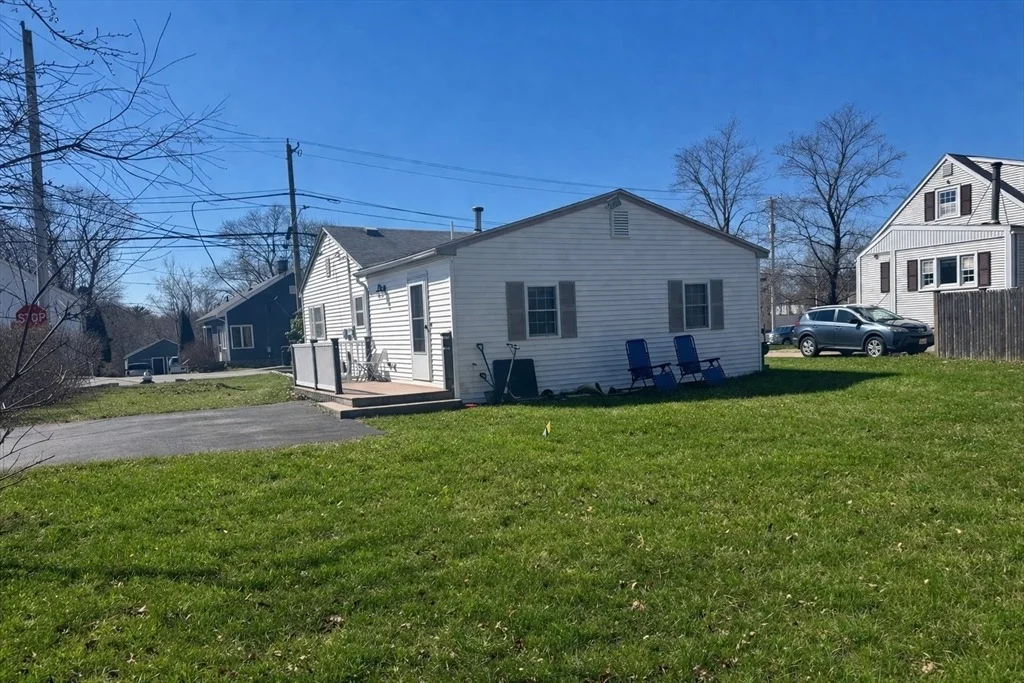 Photo of 936 Centre