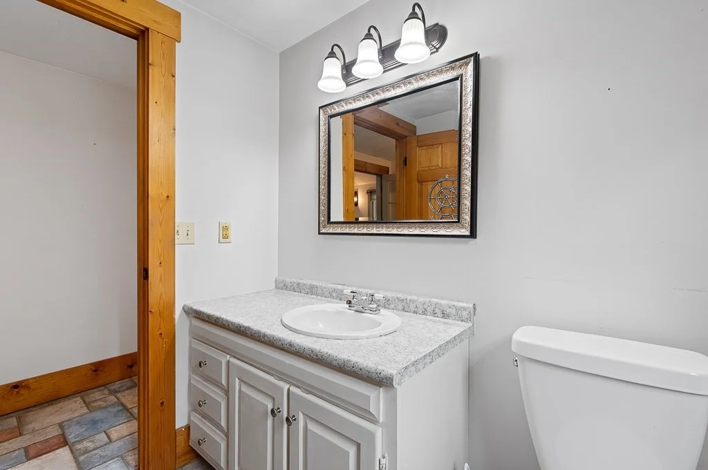Photo of 85 Millbury Rd