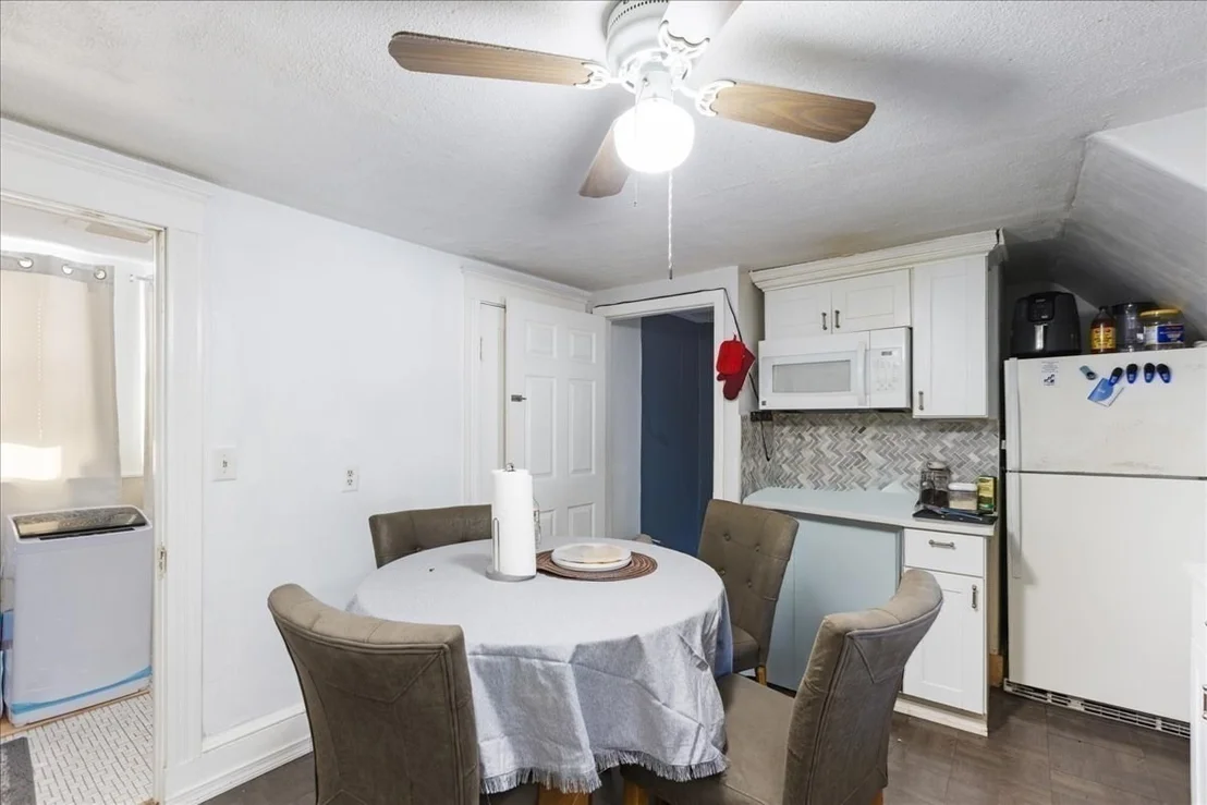 Photo of 33 Ninth Ave