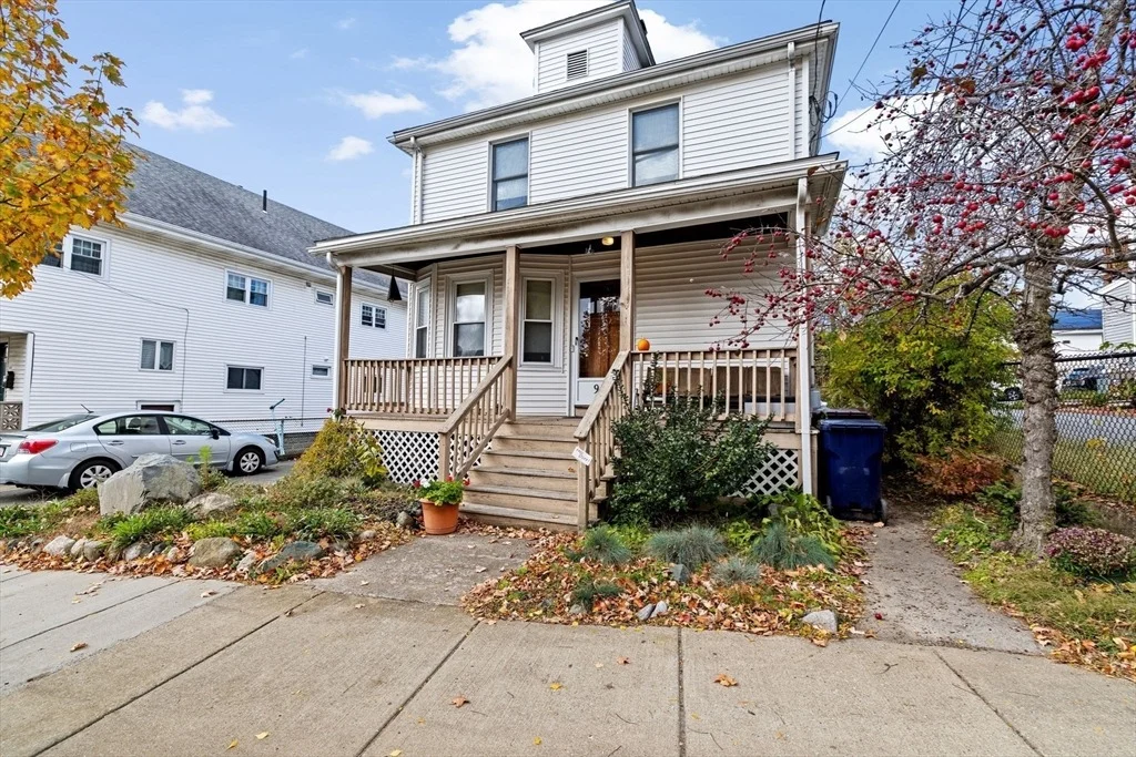 Photo of 98 Bradford St.