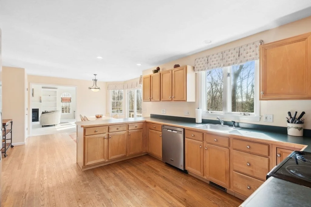 Photo of 100 Omalley Rd