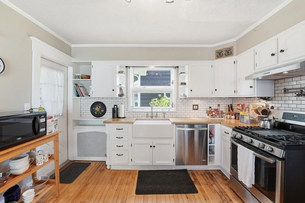 Photo of 24 Thomas Ave