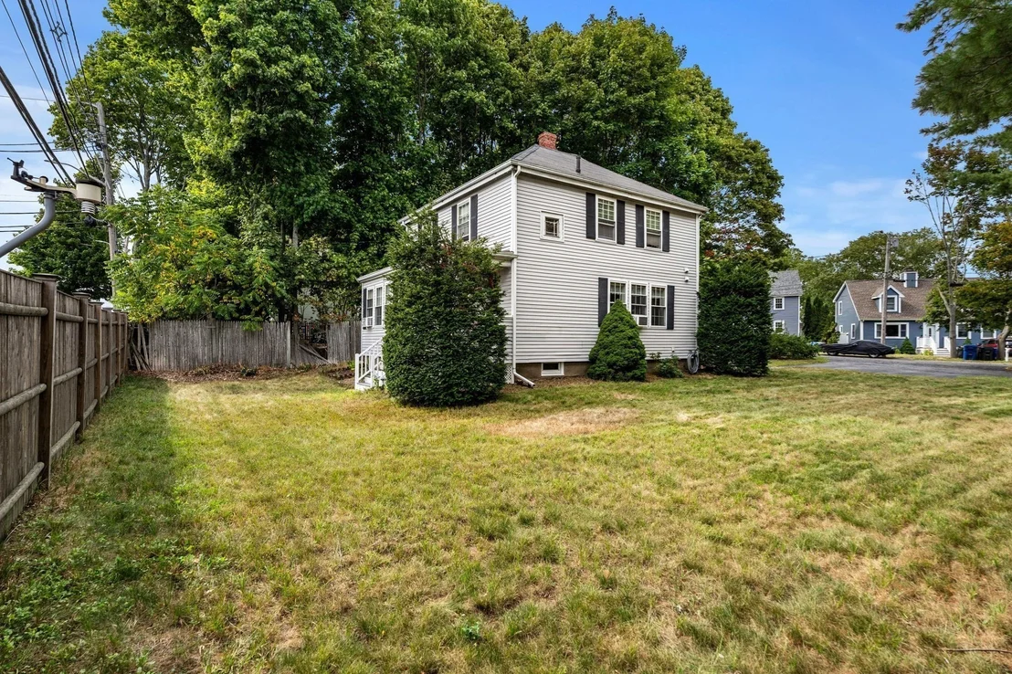 Photo of 55 Endicott Street