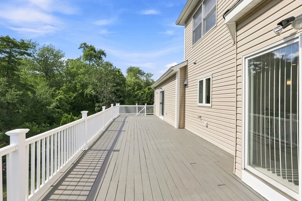 Photo of 9 Sullivan Cir