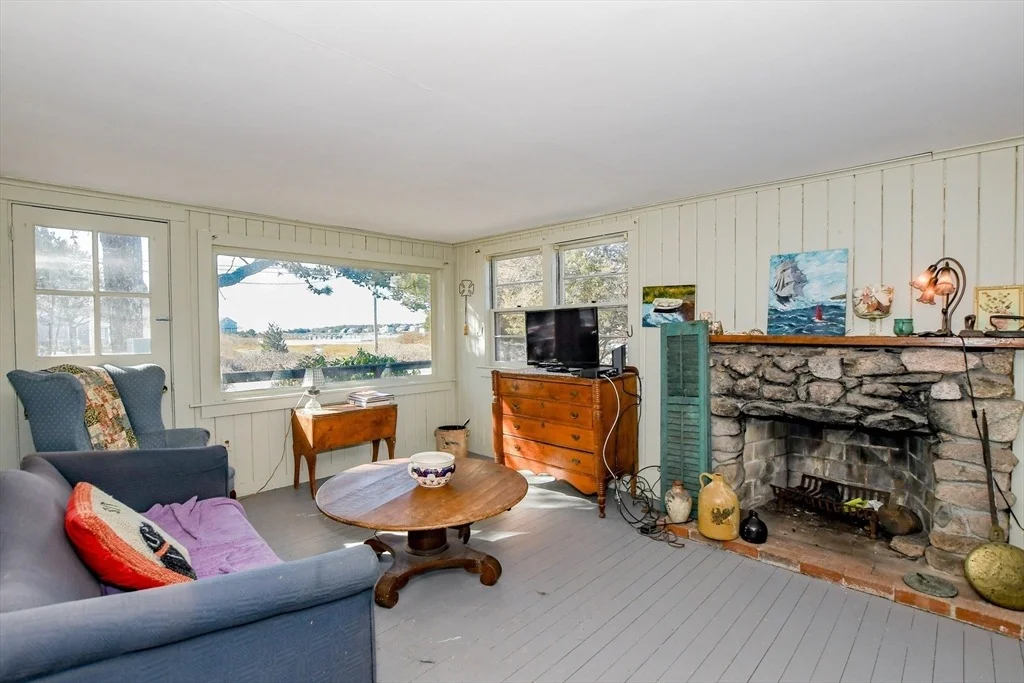 Photo of 18 Ormond Dr