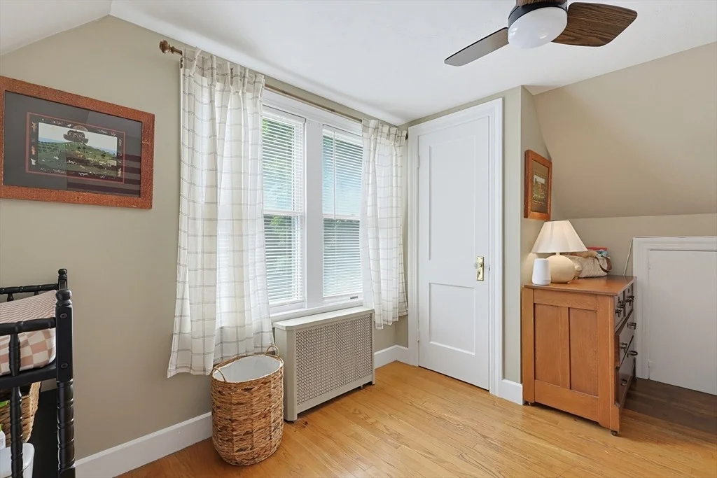 Photo of 4 Loring St
