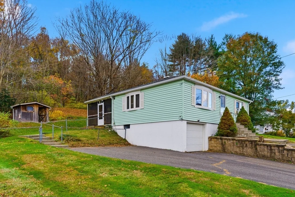 Photo of 18 Smith Avenue