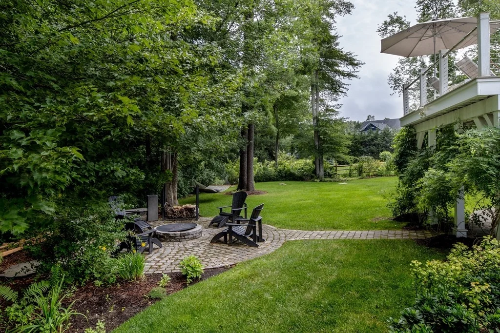 Photo of 4 Beech Tree Ln