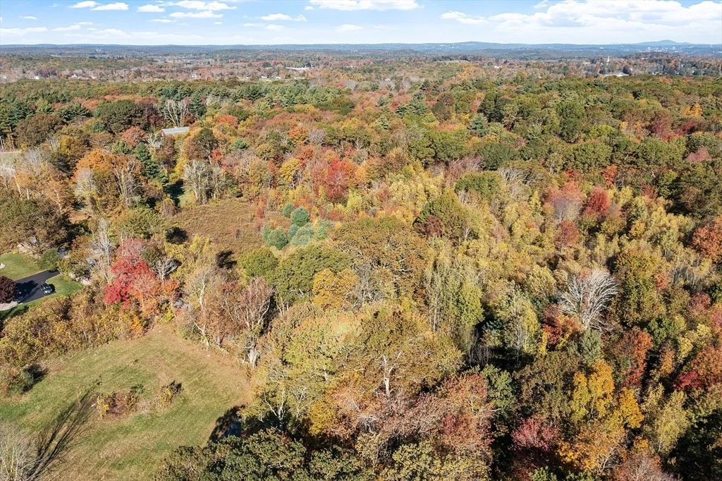 Photo of 265 Mendon Rd