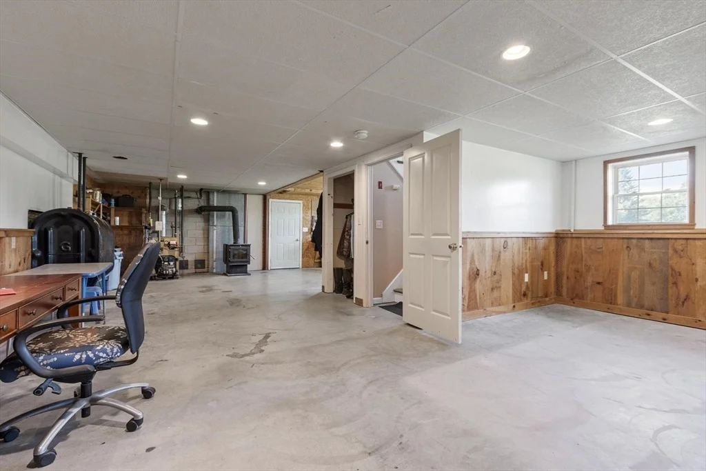 Photo of 140 Chace Hill Rd