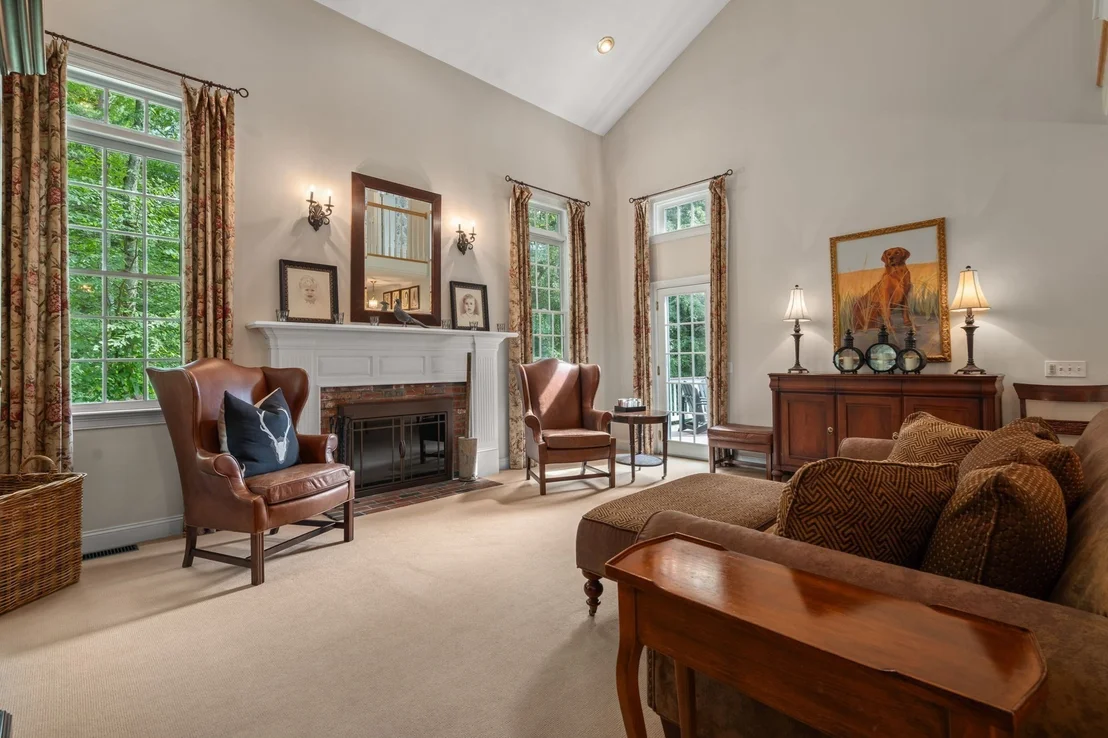 Photo of 65 Deerpath Road