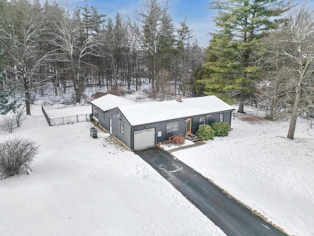Photo of 155 Farmington Rd