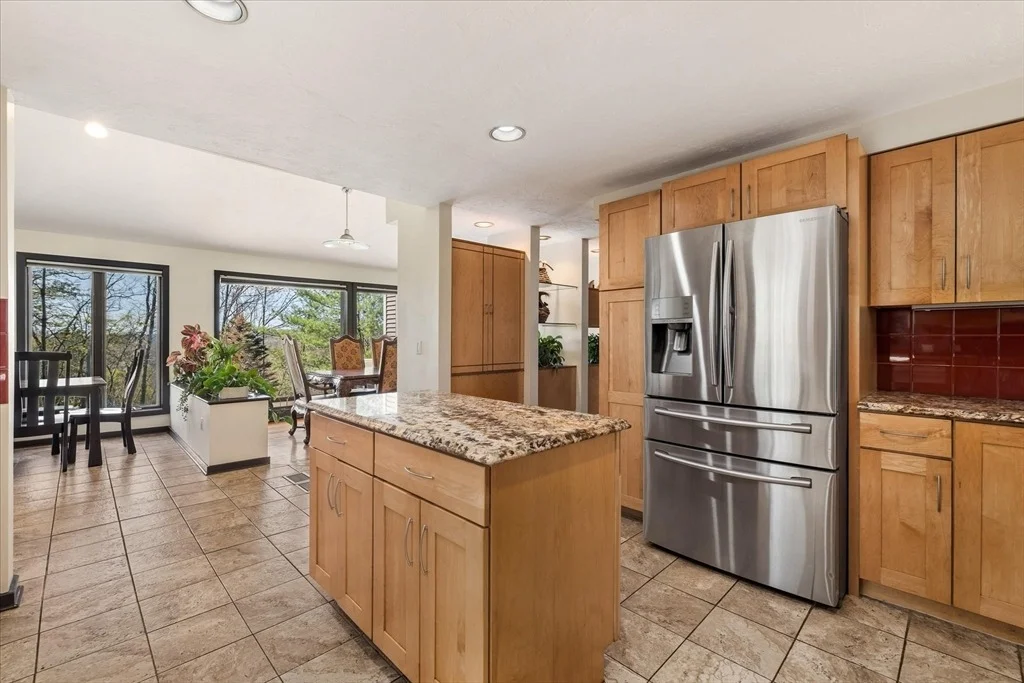 Photo of 35 Hickory Dr